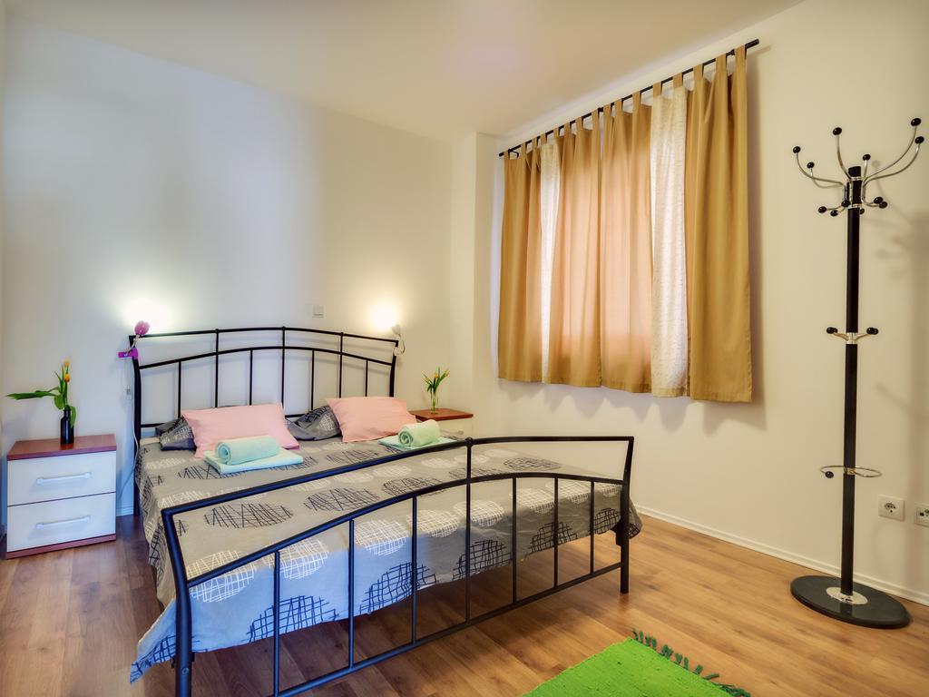 Apartment Katja Rogoznica  Zimmer foto